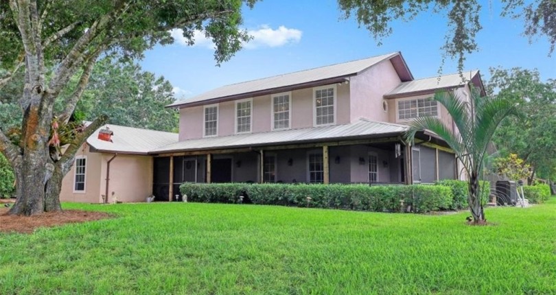Burgundy Farms: Captivating Community in Estero